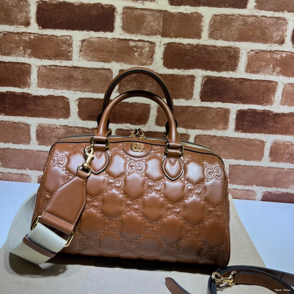 Hyper Peter leather matelassé GUCCI handle GG bag top 0821
